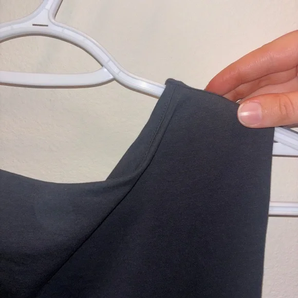 Abercrombie & Fitch Black Low Back Top - Picture 10 of 11